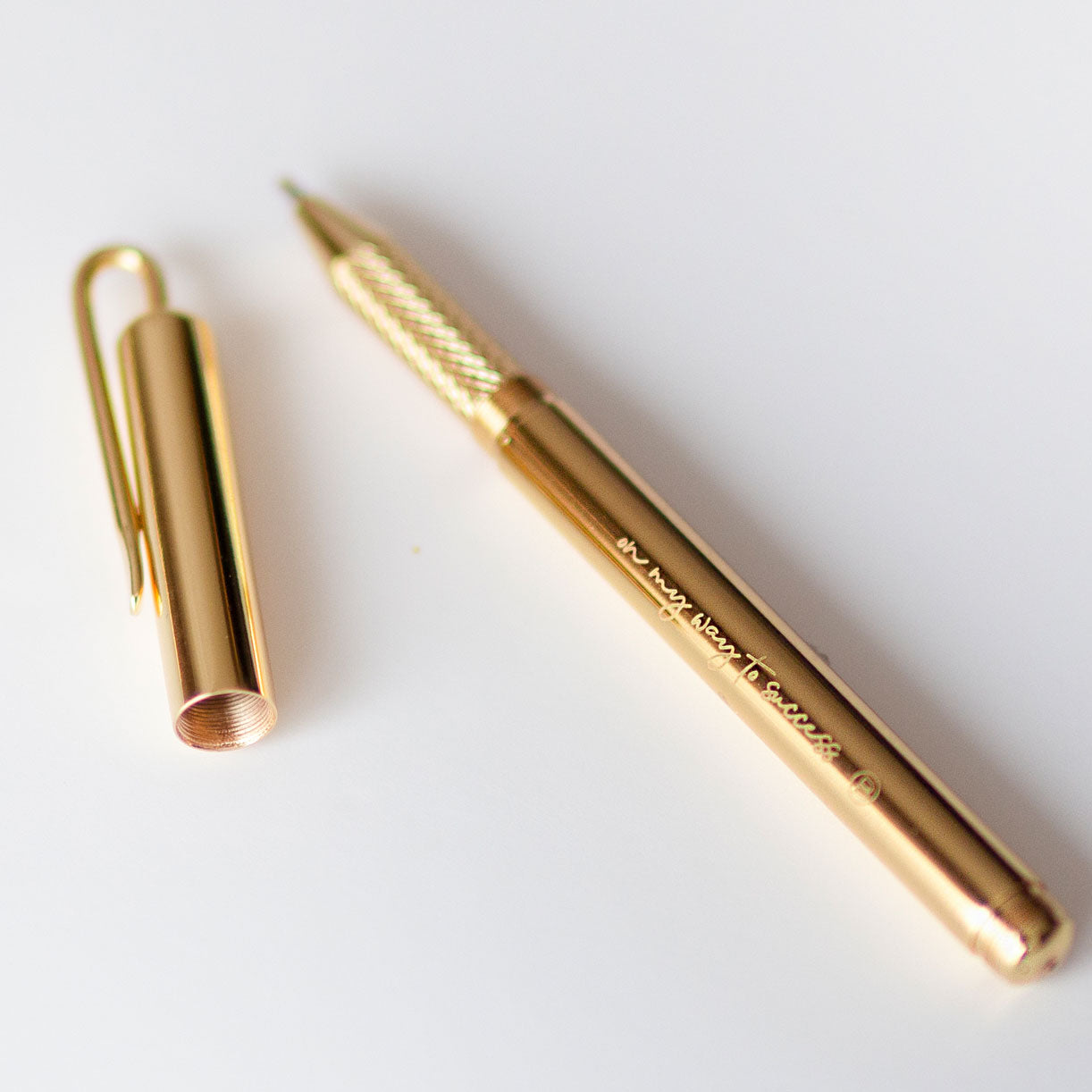 Luxury Golden Pen - Glossy Golden