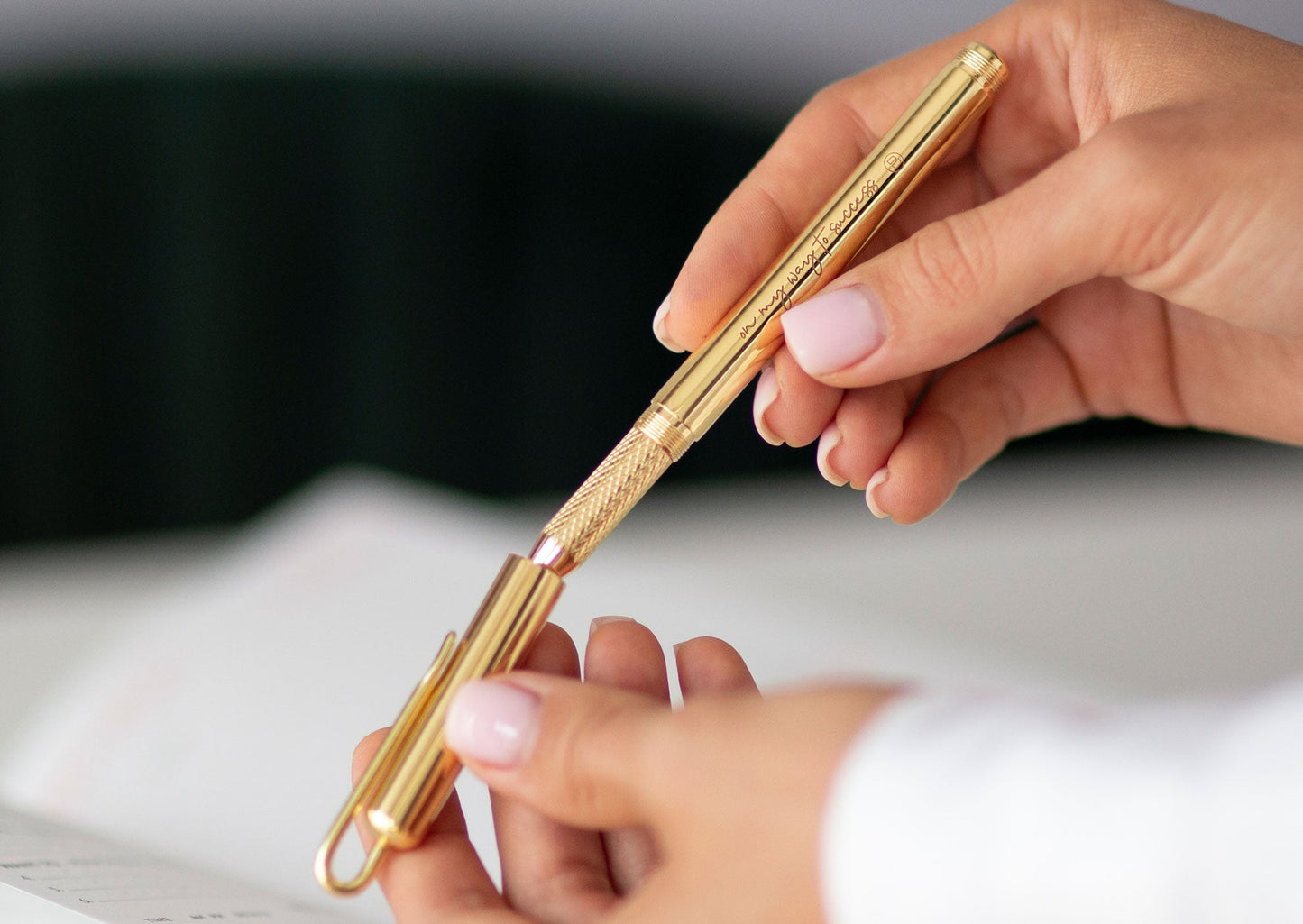 Luxury Golden Pen - Glossy Golden